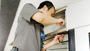 兩翼旋轉門維修