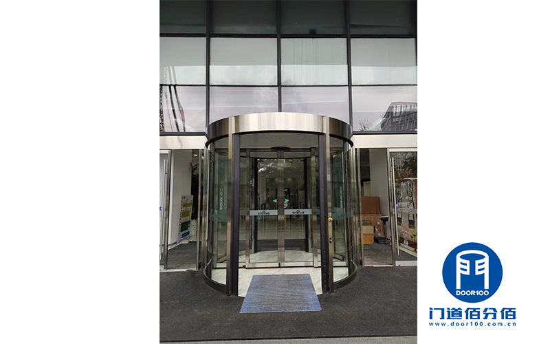 上海保養轉門丨研發大廈大門寶盾旋轉門保養服務