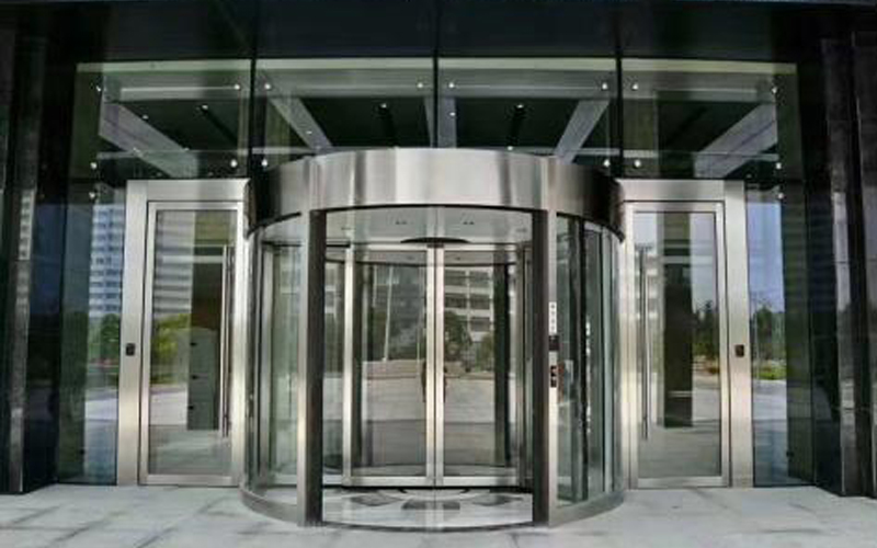 自動兩翼不銹鋼旋轉門維修方法