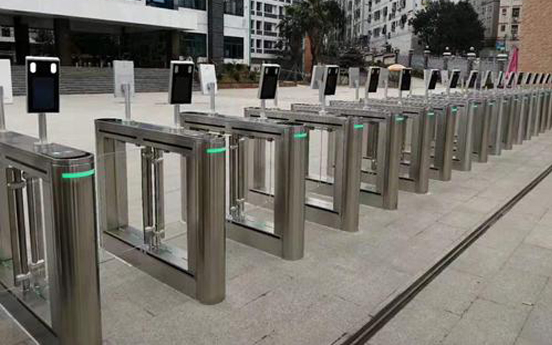 在日常使用中，如何進行智能通道閘機維護