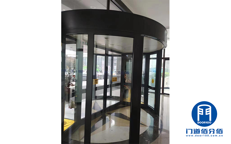 保養(yǎng)守護通行：旋轉門保養(yǎng)工作實戰(zhàn)記錄