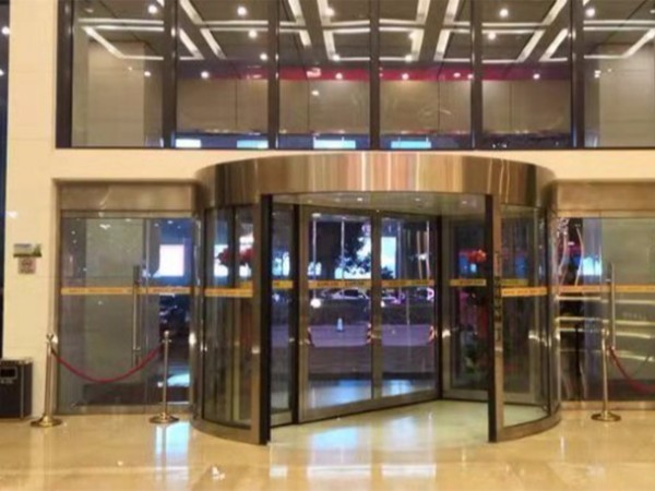 寧波旋轉門保養寧波某大酒店凱必盛兩翼旋轉門保養服務案例