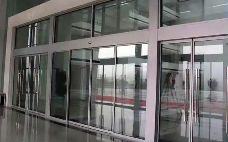 自動玻璃門保養不簡單，工作內容全知道