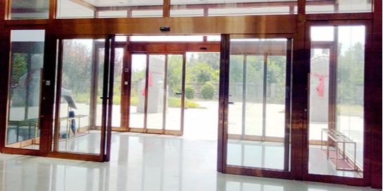 自動門維修知識自動門保養知識，門道佰分佰為你一一細說