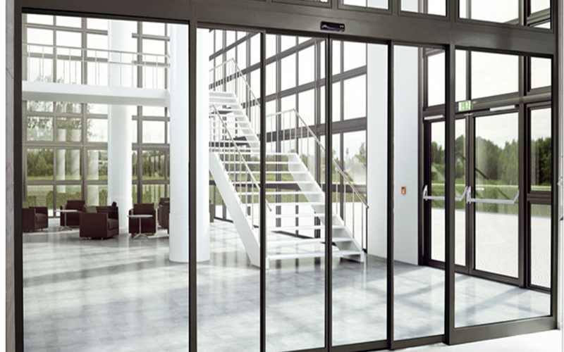 自動(dòng)套疊門維修指南，自動(dòng)套疊門壞了就找門道佰分佰