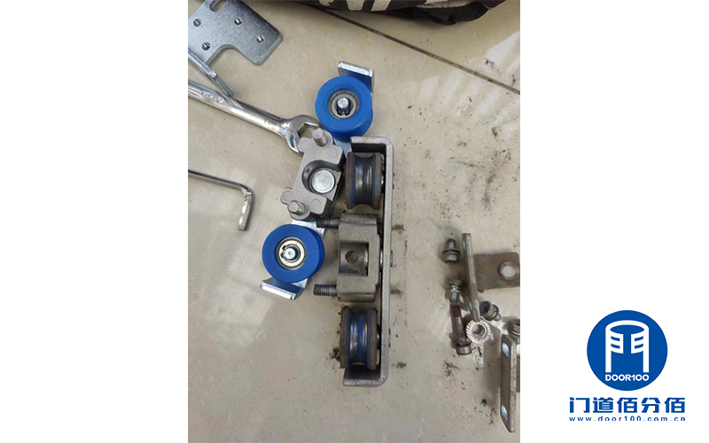 松下自動門配件皮帶、掛輪組件維修案例