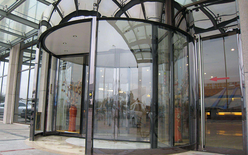 自動旋轉(zhuǎn)門是如何鎖門的？旋轉(zhuǎn)門門鎖介紹