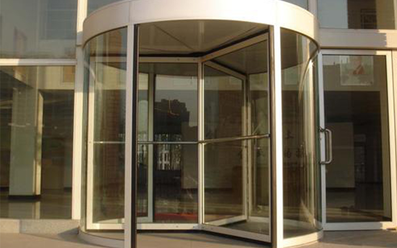 手動旋轉門門把手購買安裝，門把手材質介紹