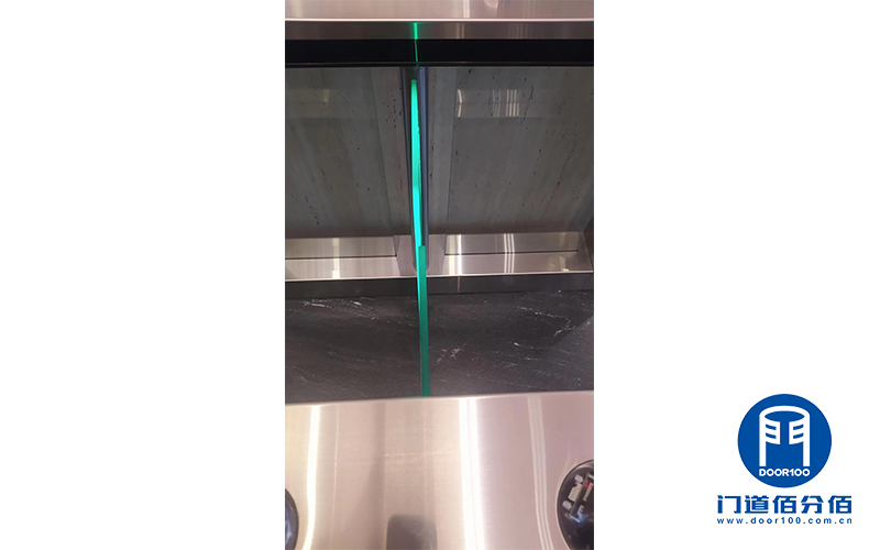 維修寶盾（BOON EDAM）擺閘擺門關不正故障4