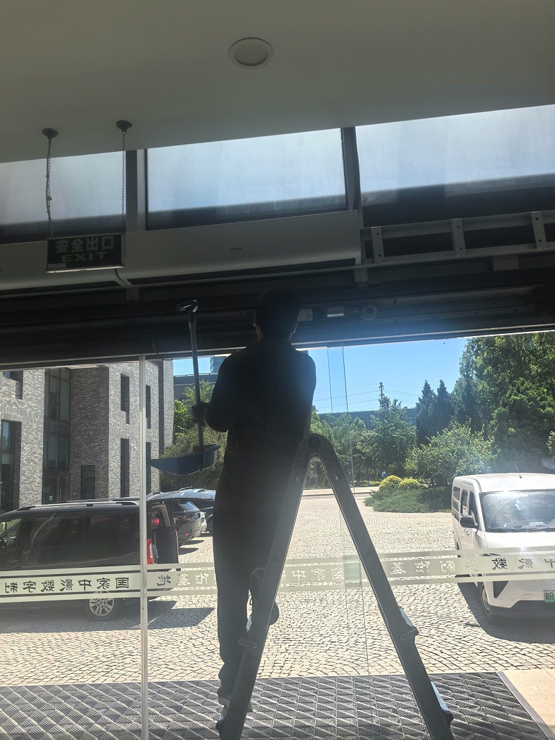 059de7a9b2ed61f7d9bb31346d6cc71f_compress